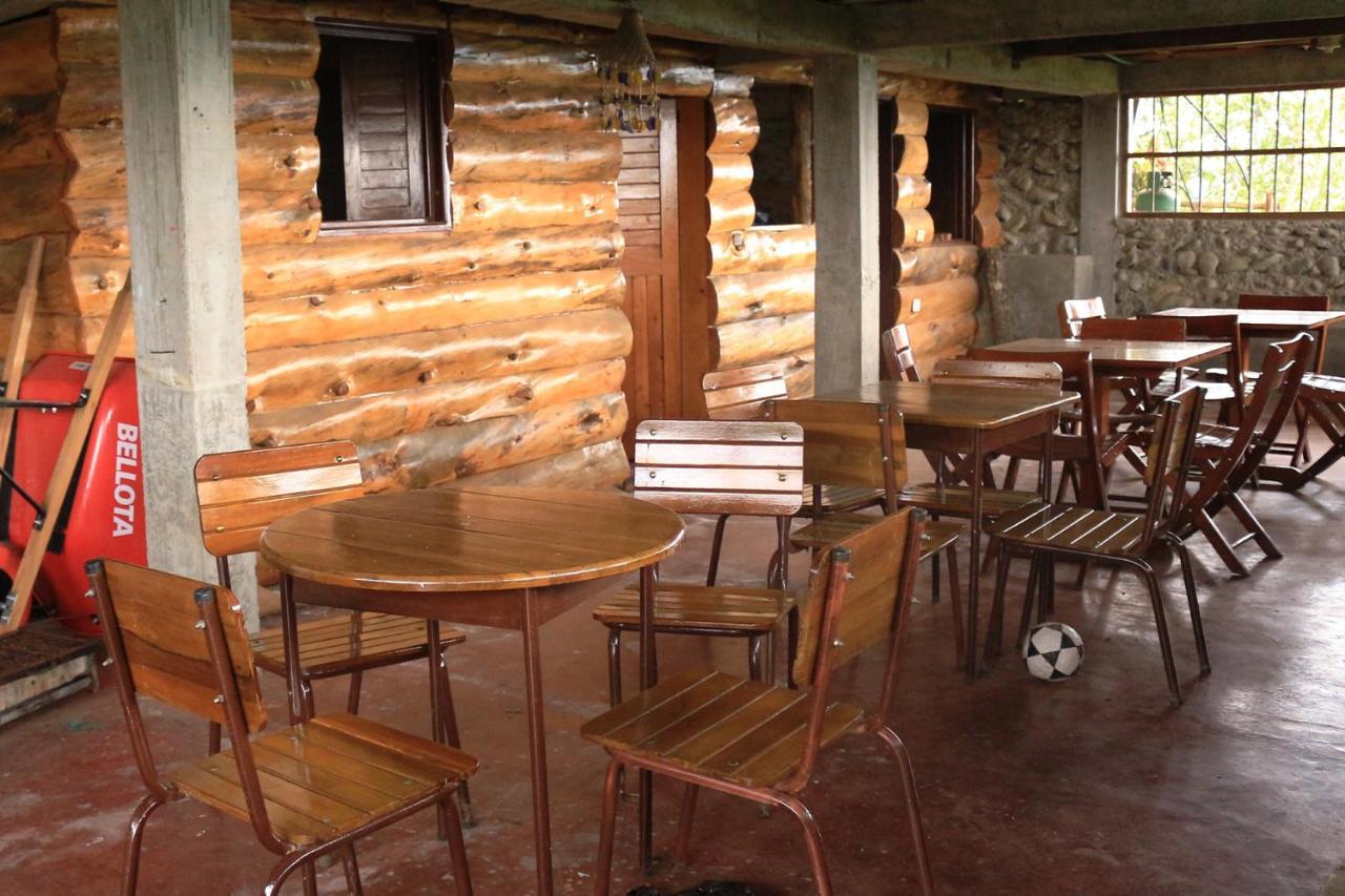 Finca Chalet La Tawa Sevilla  Exterior photo